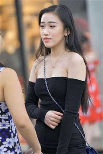 小芸与父亲地下室后续
