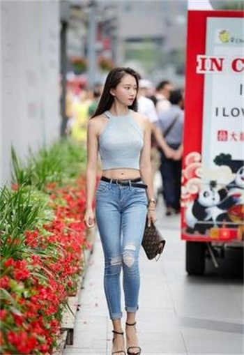 新三宝局长秦守仁和许婷