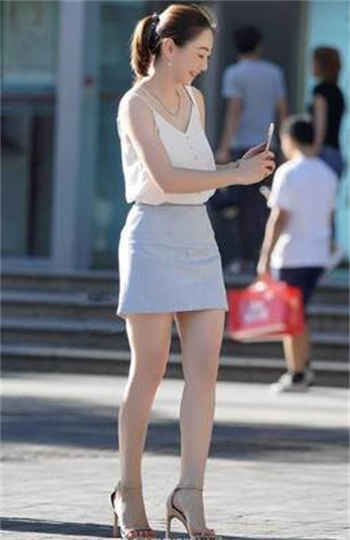 抖音牛仔裤女神叫智仁