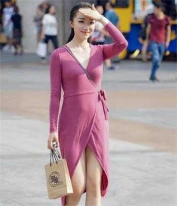 老板和女员工出轨