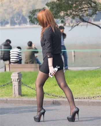 爱情公寓之学霸女友曝光