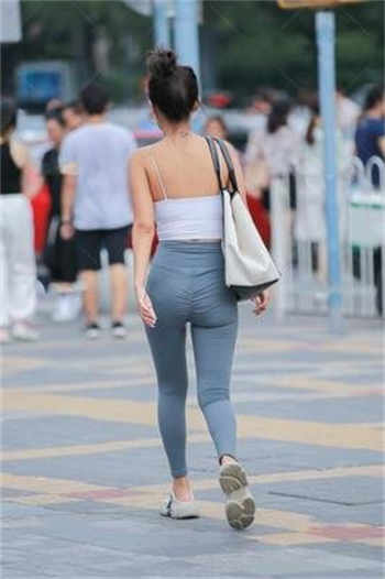 爱情公寓之我在楼下开家店