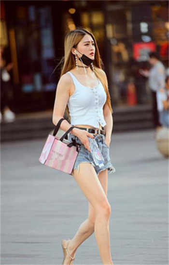美少女养成类手机游戏