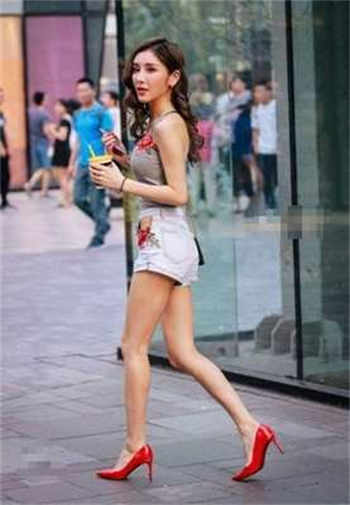 有病黑皮犬微博补肉