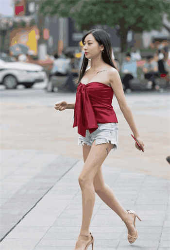 探花用的什么app