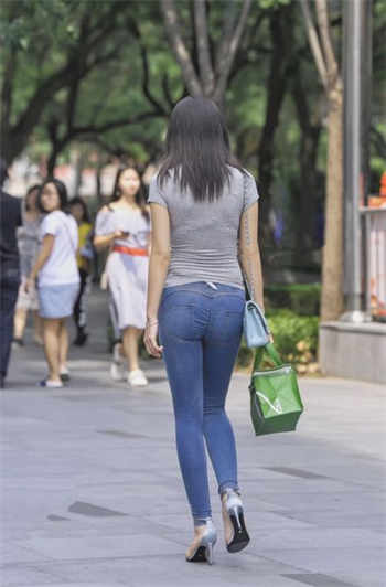 豪门第一盛婚下拉式
