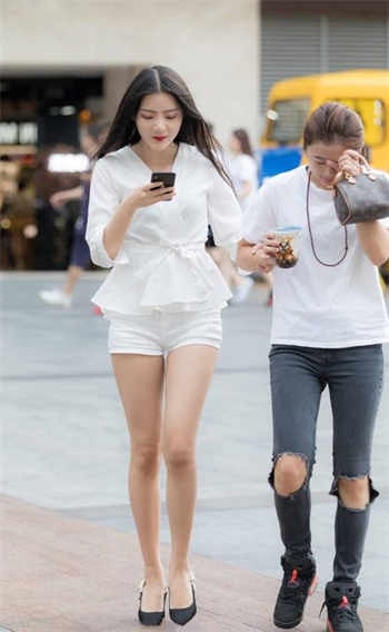 硕士研究生女导师