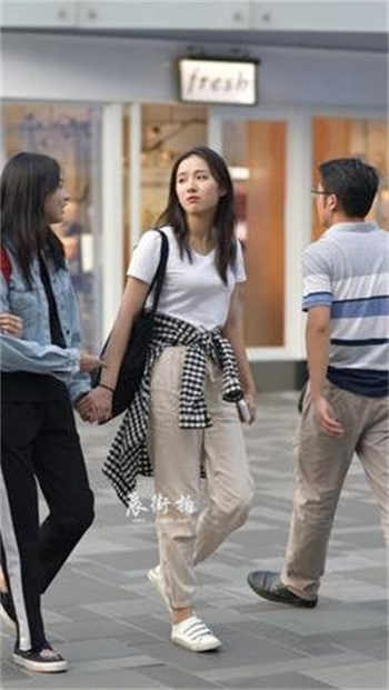 借妻给别人尝完整版