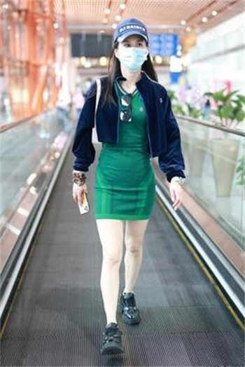 猫爪摁狗头 52书库