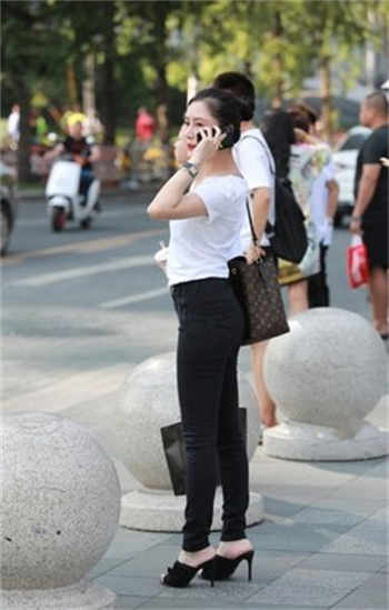 服从的莹莹服从的语冰