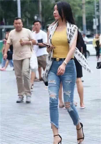 兼职奶妈漫画第六话