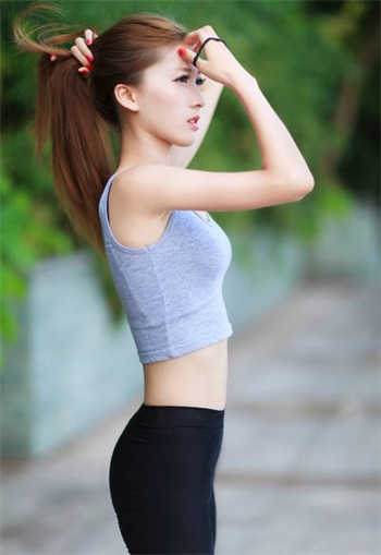 电影女租客不交租金